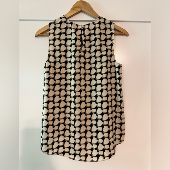 Banana Republic tank blouse in cream and black, size XS - Picture 2 of 8